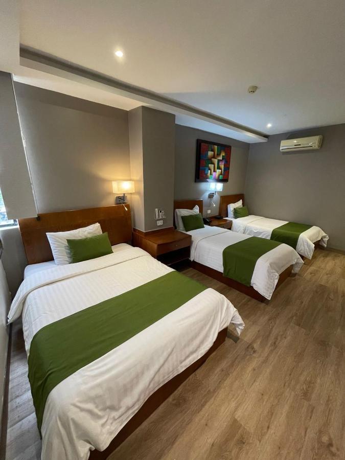 Hotel Plaza Monte Carlo Гуаякиль Экстерьер фото